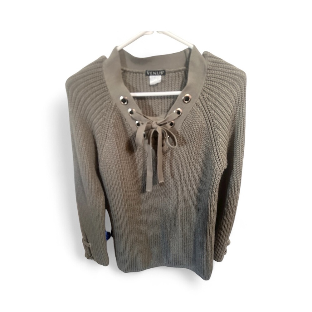 VENUS Women's Grey Sweater with Grommet Tie Neck